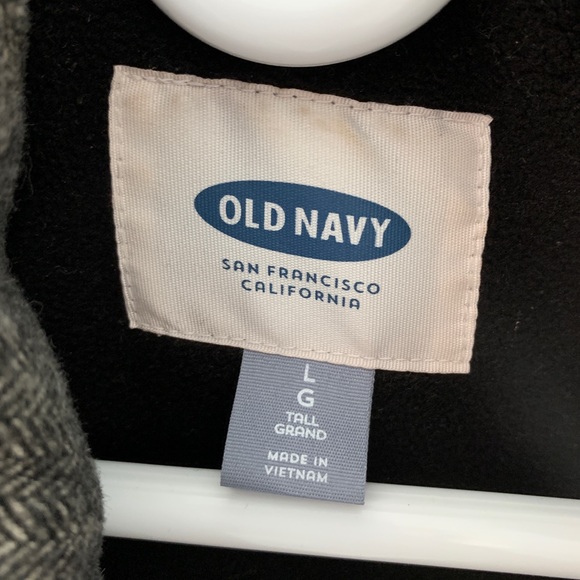 Puffer Vest - Picture 3 of 5